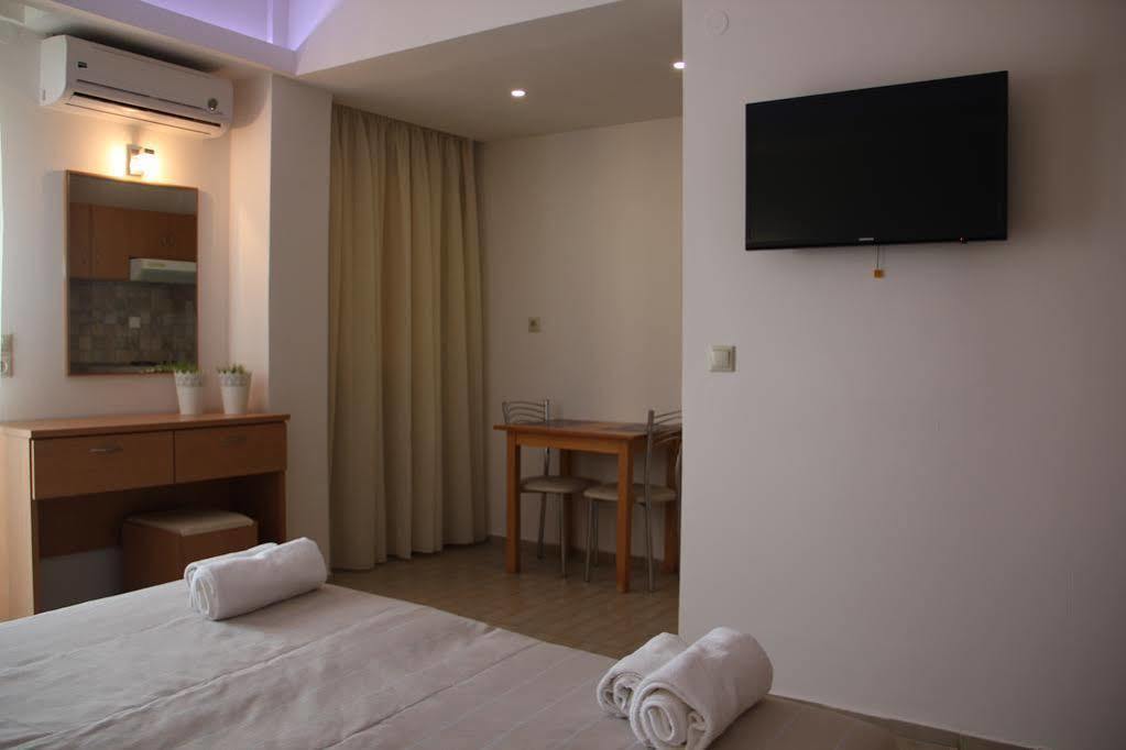 Soleil Rooms And Suites Stalida Bagian luar foto